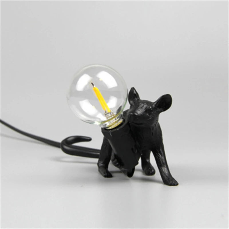 lampe de chevet souris noir couchée 